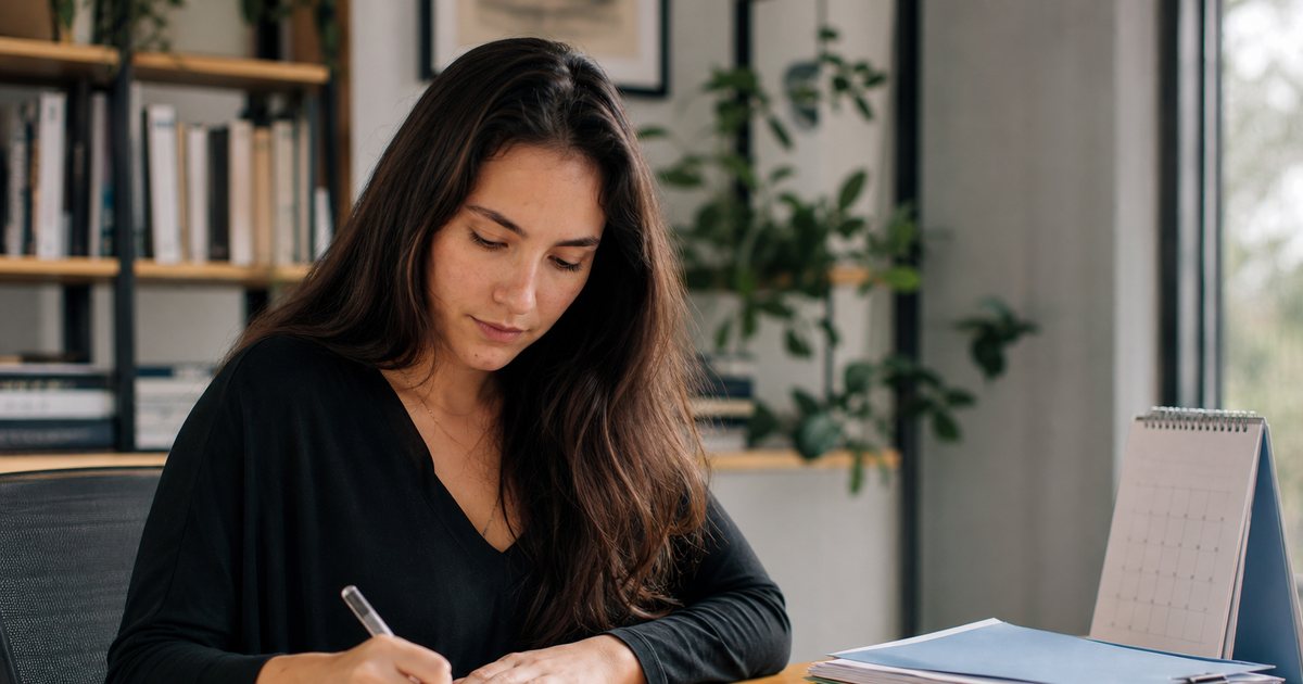 How Can Tutors Reduce the Time Spent Chasing Overdue Payments?